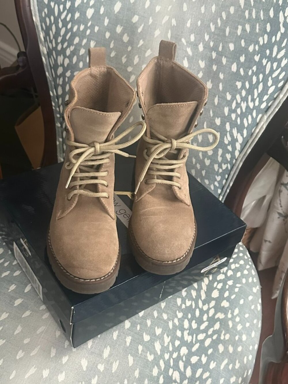 Andre Assous Suede Leather Boots – Size 6 – Gently Used